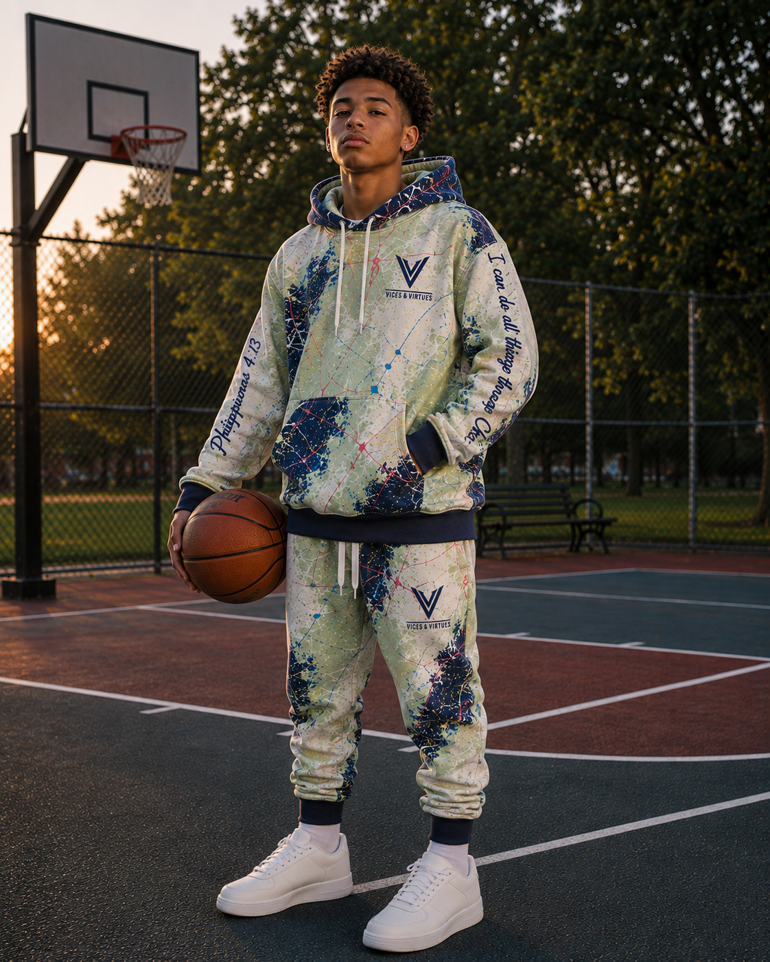 Hoodies & Sweatshirts